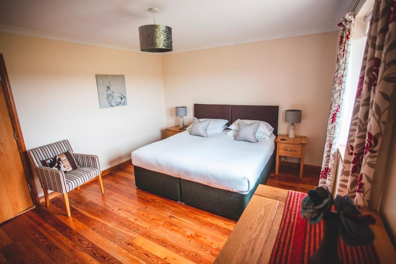 Moorpark Cottages Barvas Bagian luar foto