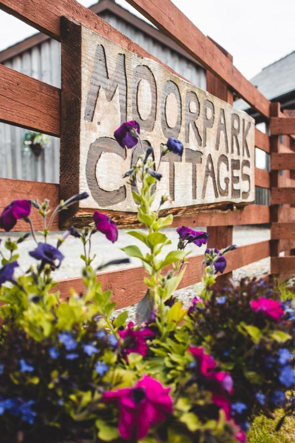 Moorpark Cottages Barvas Bagian luar foto