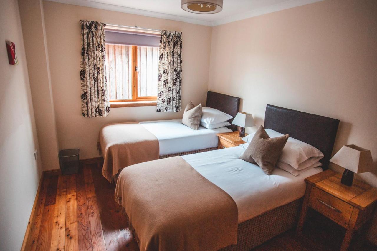 Moorpark Cottages Barvas Bagian luar foto